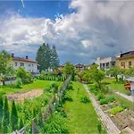 Studio Southwest 1 With Aircon & Free Parking * Любляна
